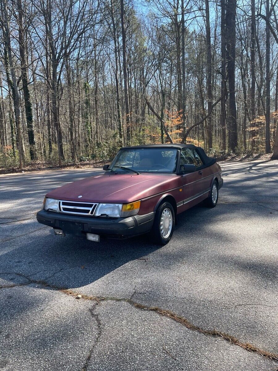 Saab 900
