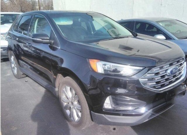 2023 FORD Edge