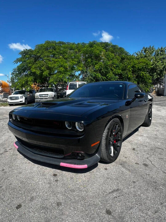 2019 DODGE Challenger