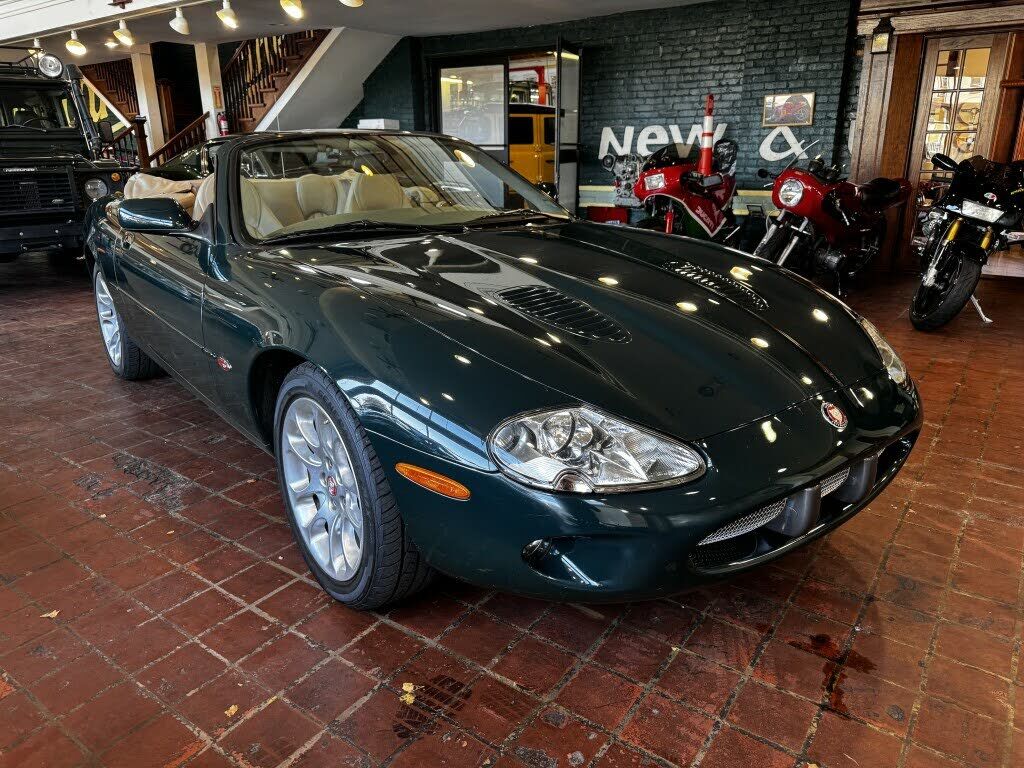 Jaguar XK