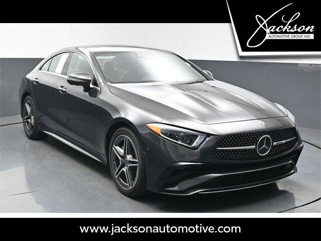MERCEDES-BENZ