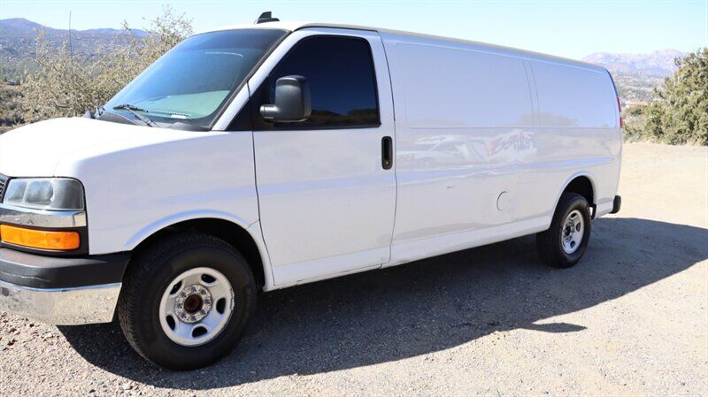 2018 CHEVROLET Express