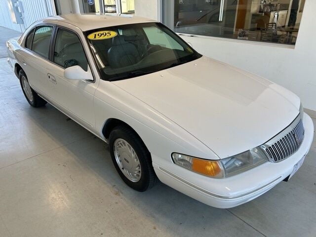 Lincoln Continental