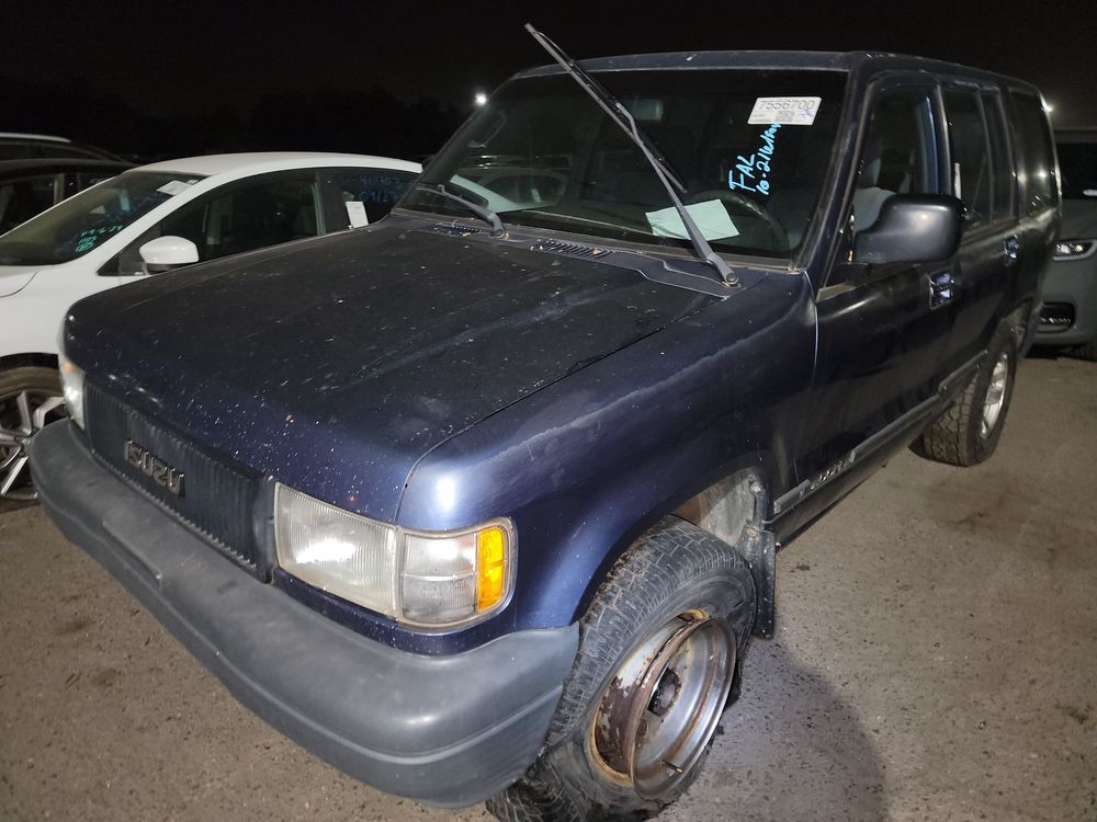 Isuzu Trooper