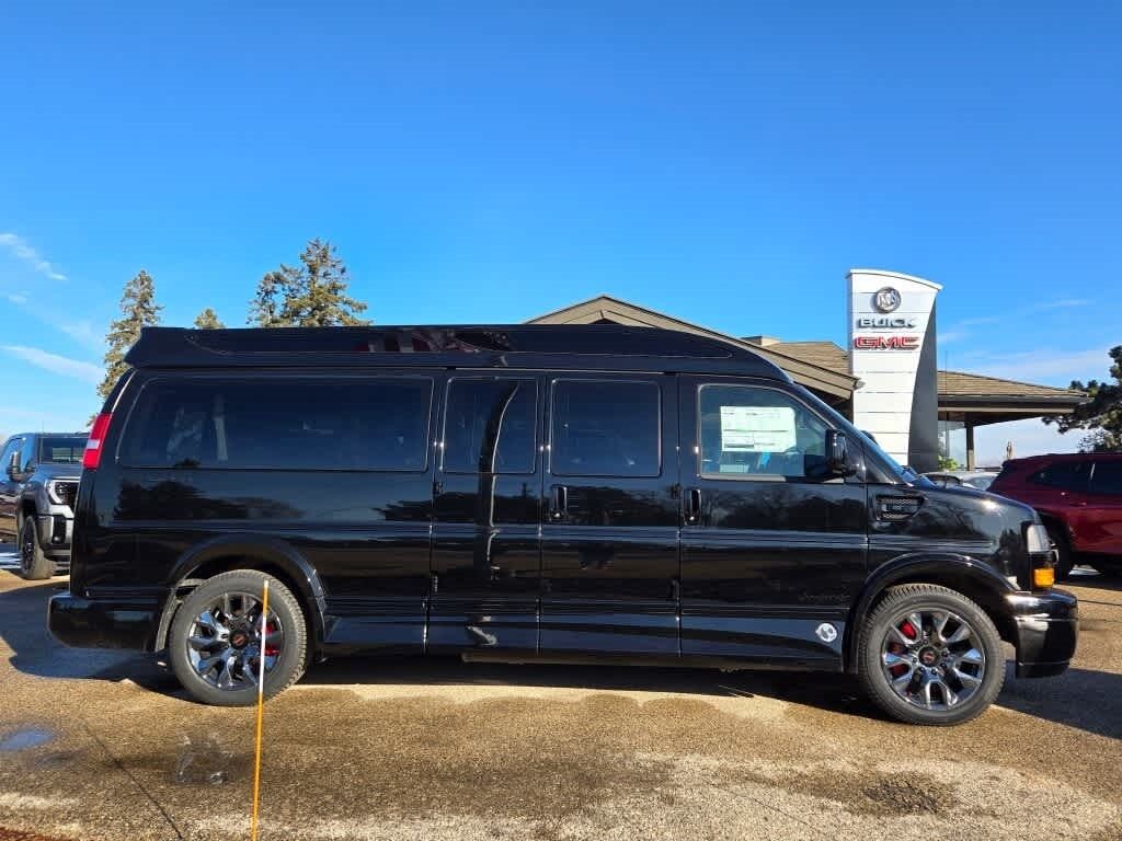 2025 GMC Savana