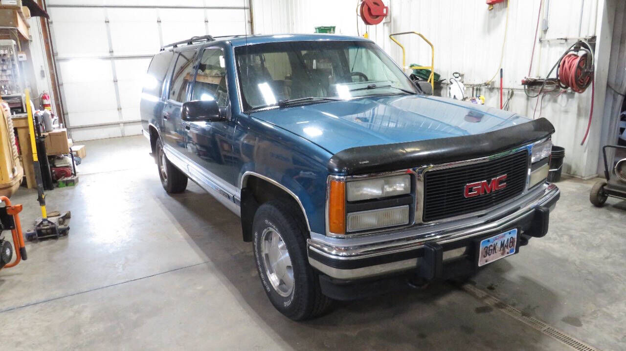 GMC Suburban