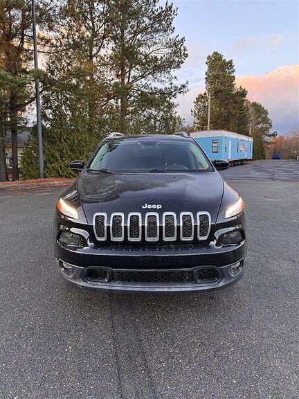 2017 JEEP Cherokee