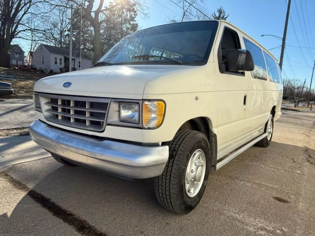Ford E-350