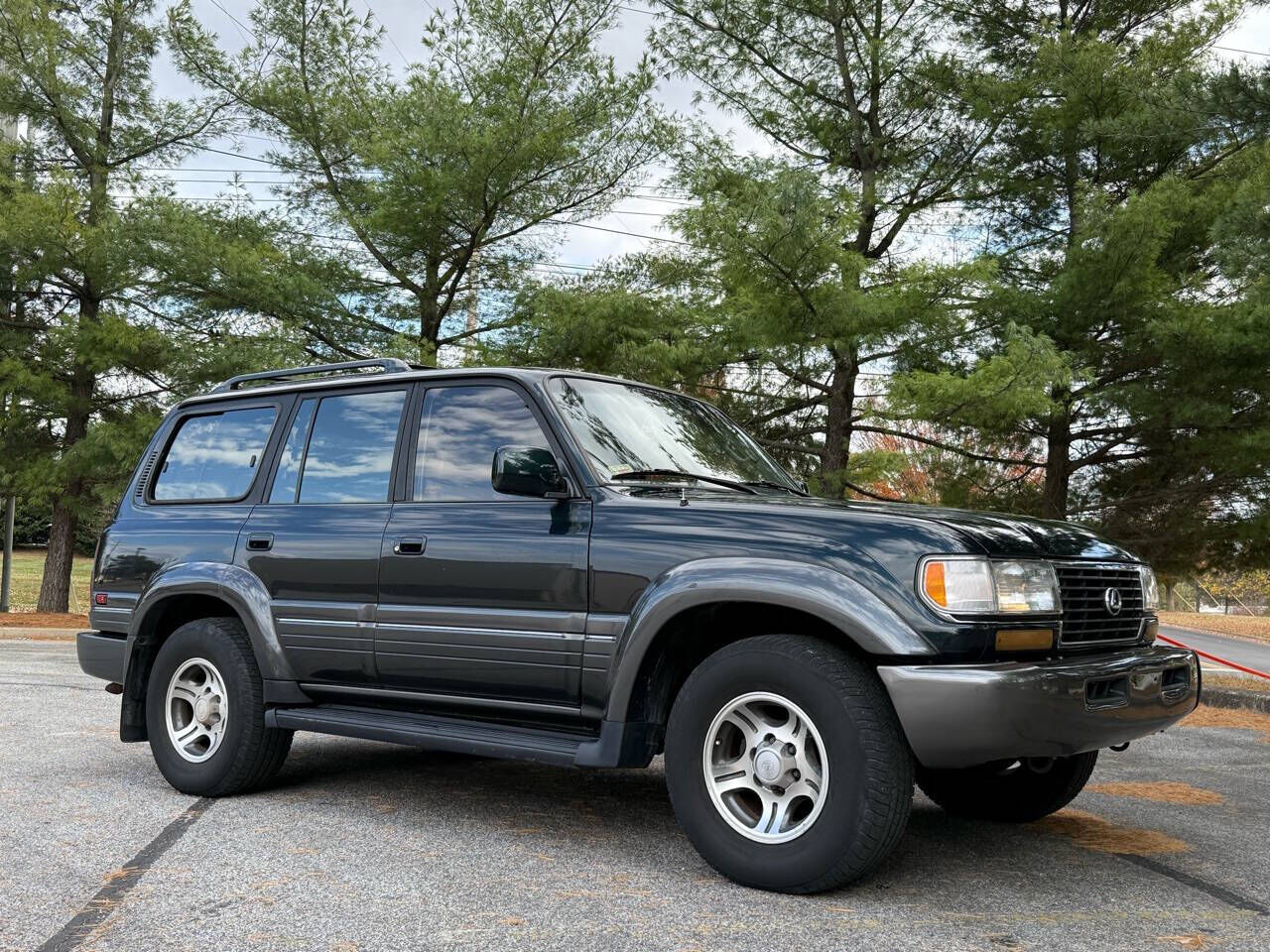 Lexus LX
