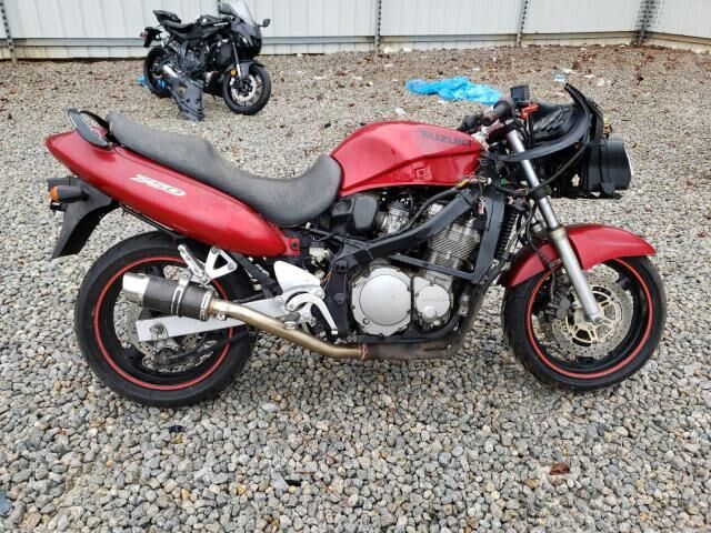 Suzuki GSX750FK