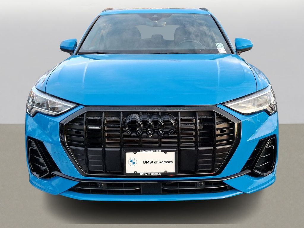 2022 Audi Q3