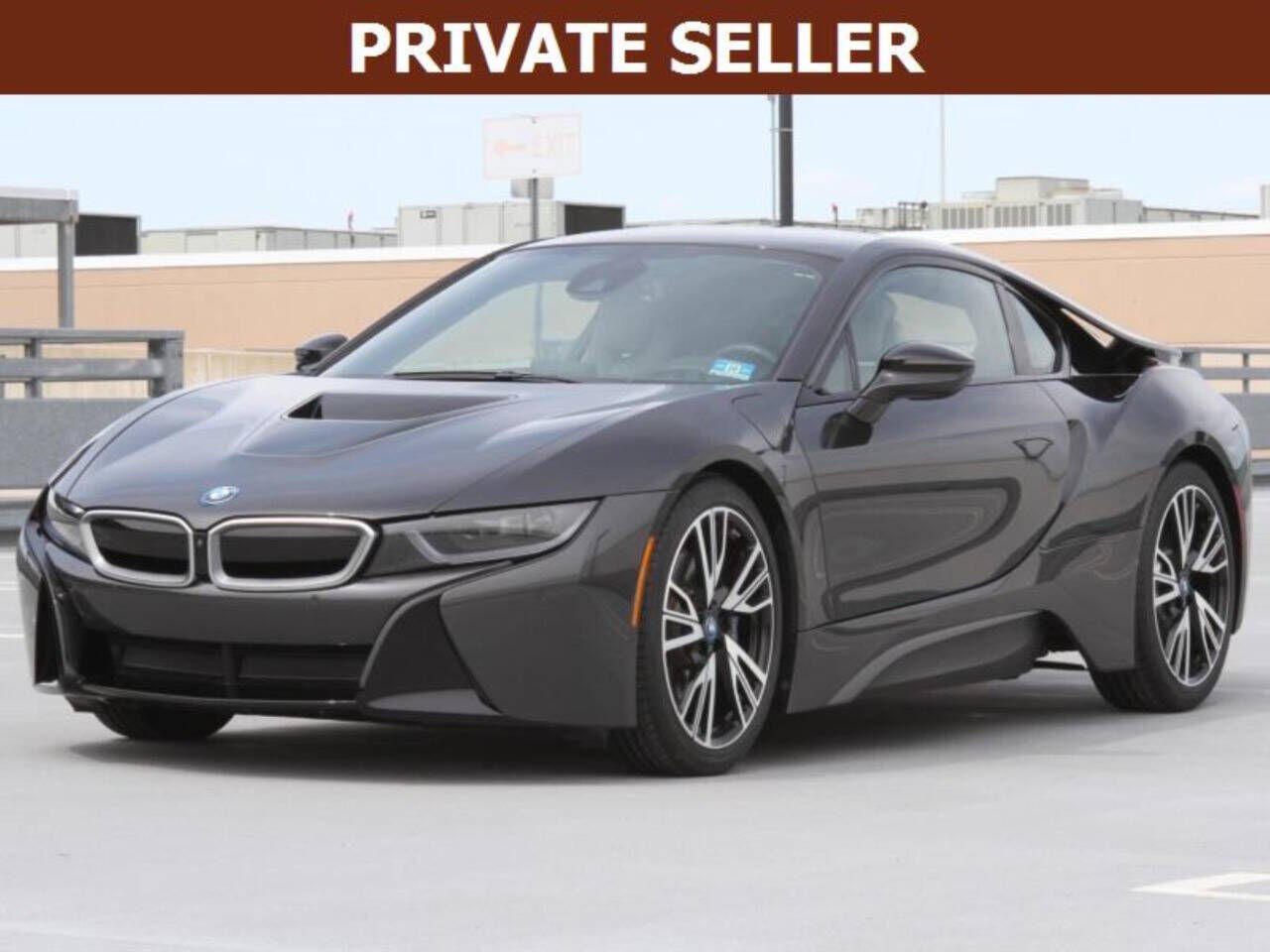 BMW i8