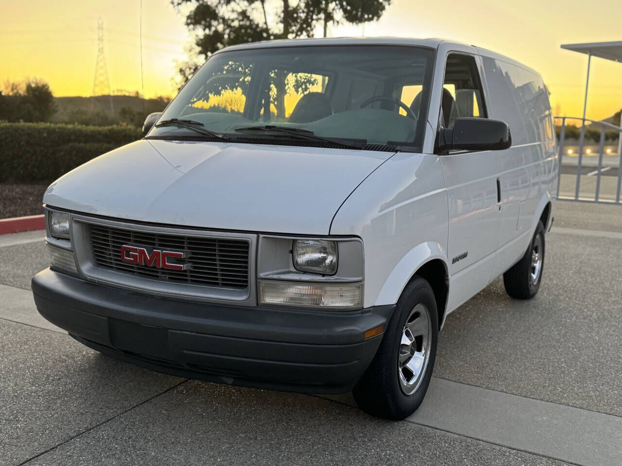 GMC Safari