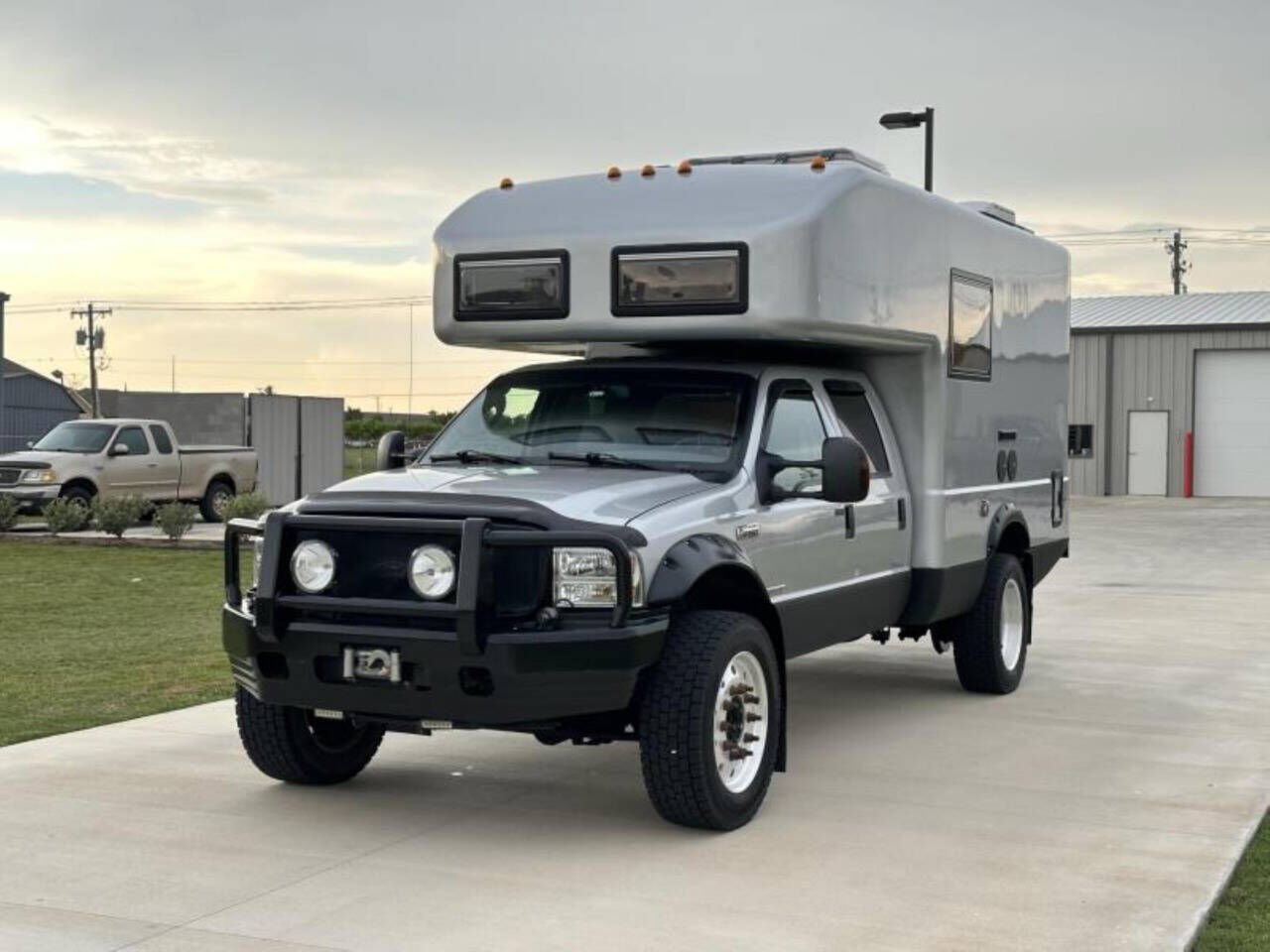 Ford F-550