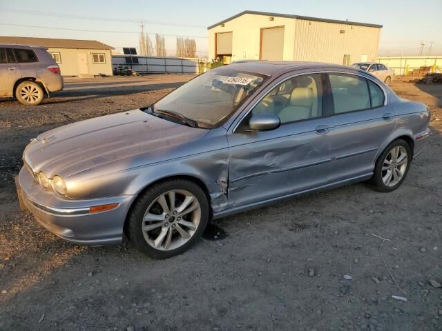 Jaguar X-Type