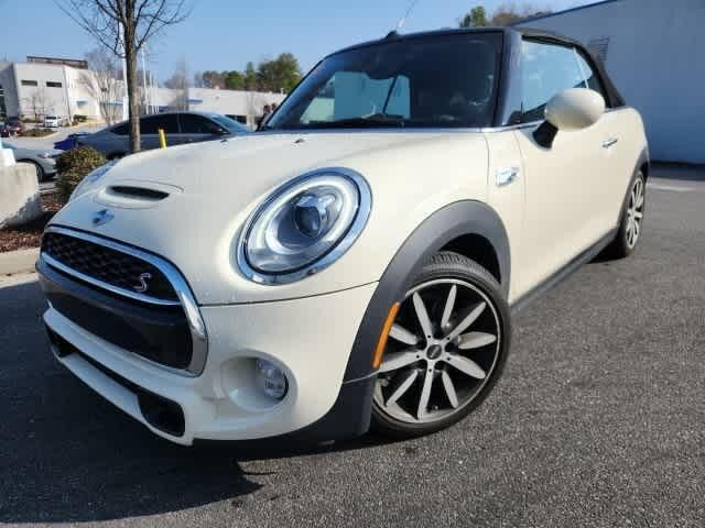 MINI Cooper Convertible