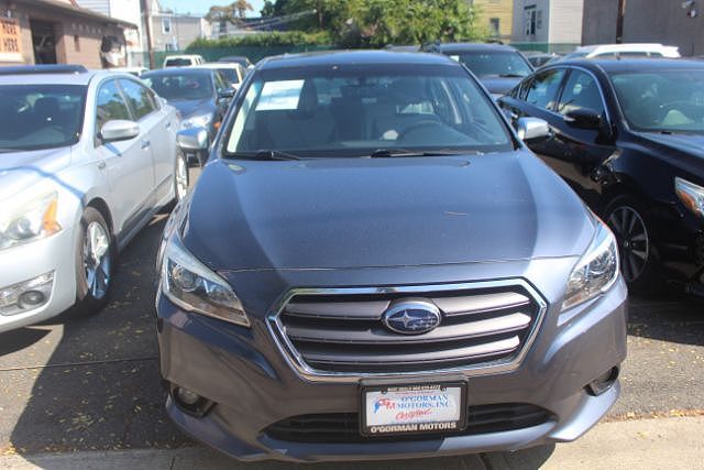 2017 SUBARU Legacy