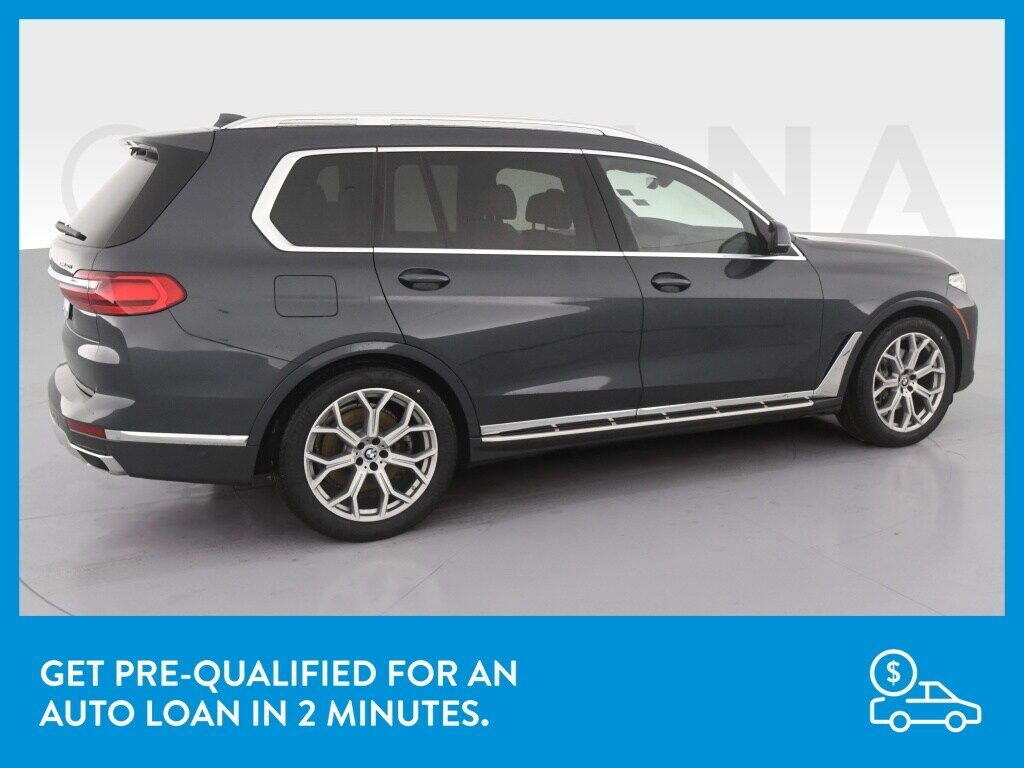 2022 BMW X7