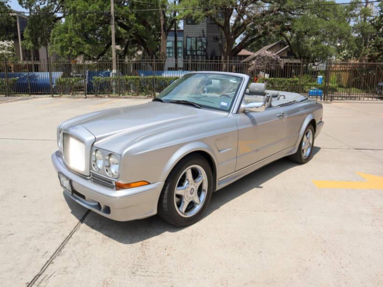Bentley Azure