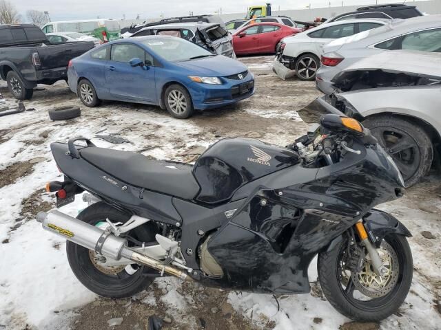 Honda CBR1100XX