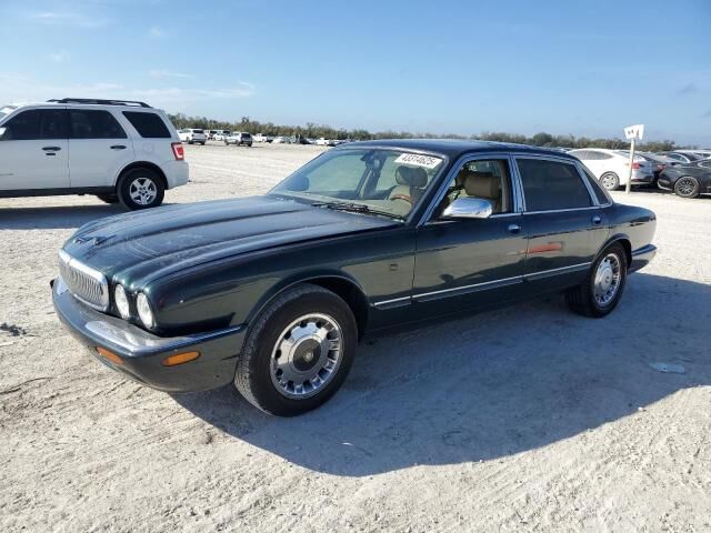 Jaguar Vanden Plas