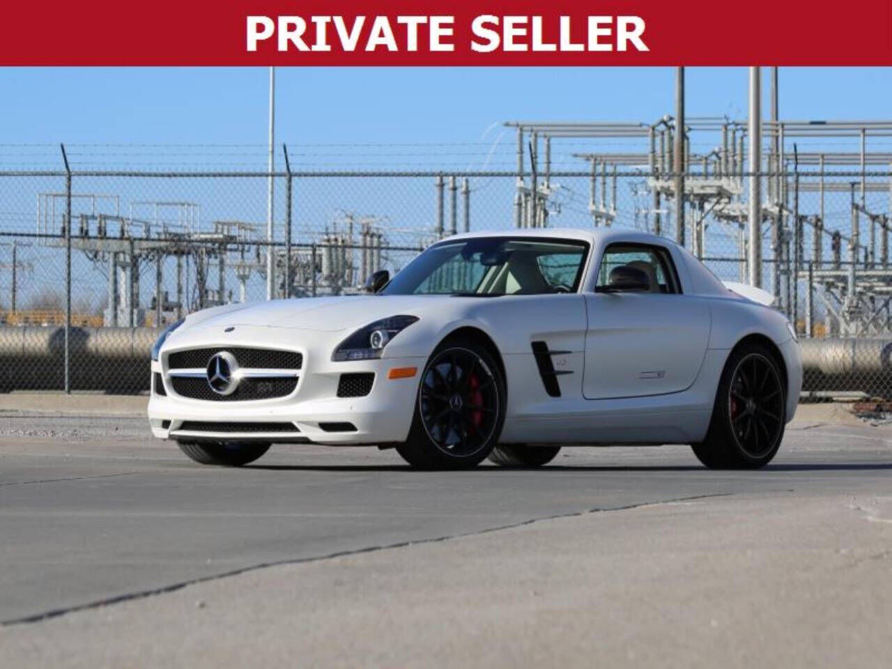 Mercedes-Benz SLS-Class
