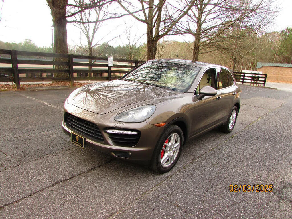 2012 PORSCHE Cayenne