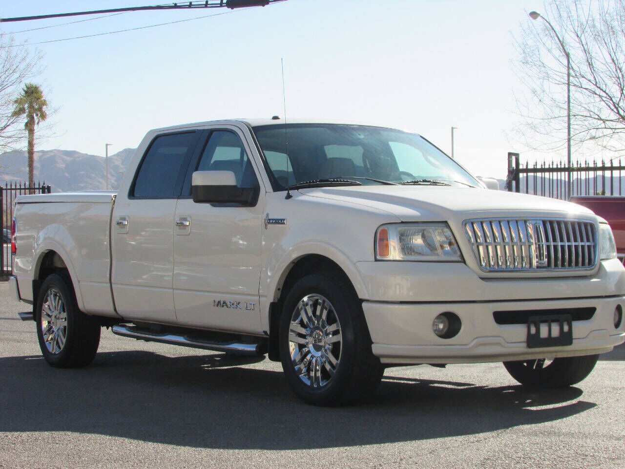 Lincoln Mark LT