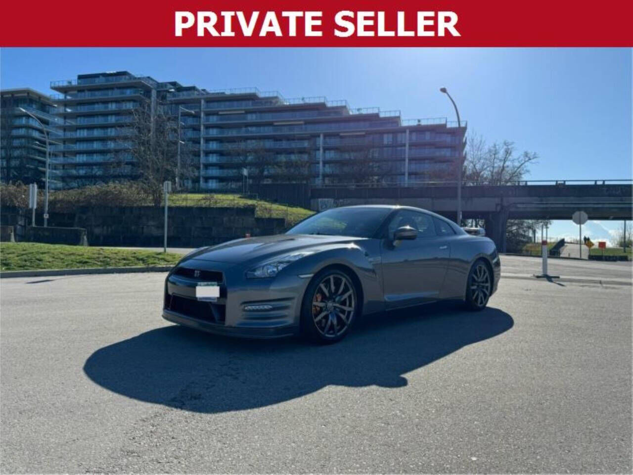 Nissan GT-R