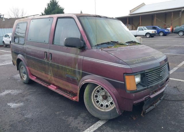 Chevrolet Astro Van