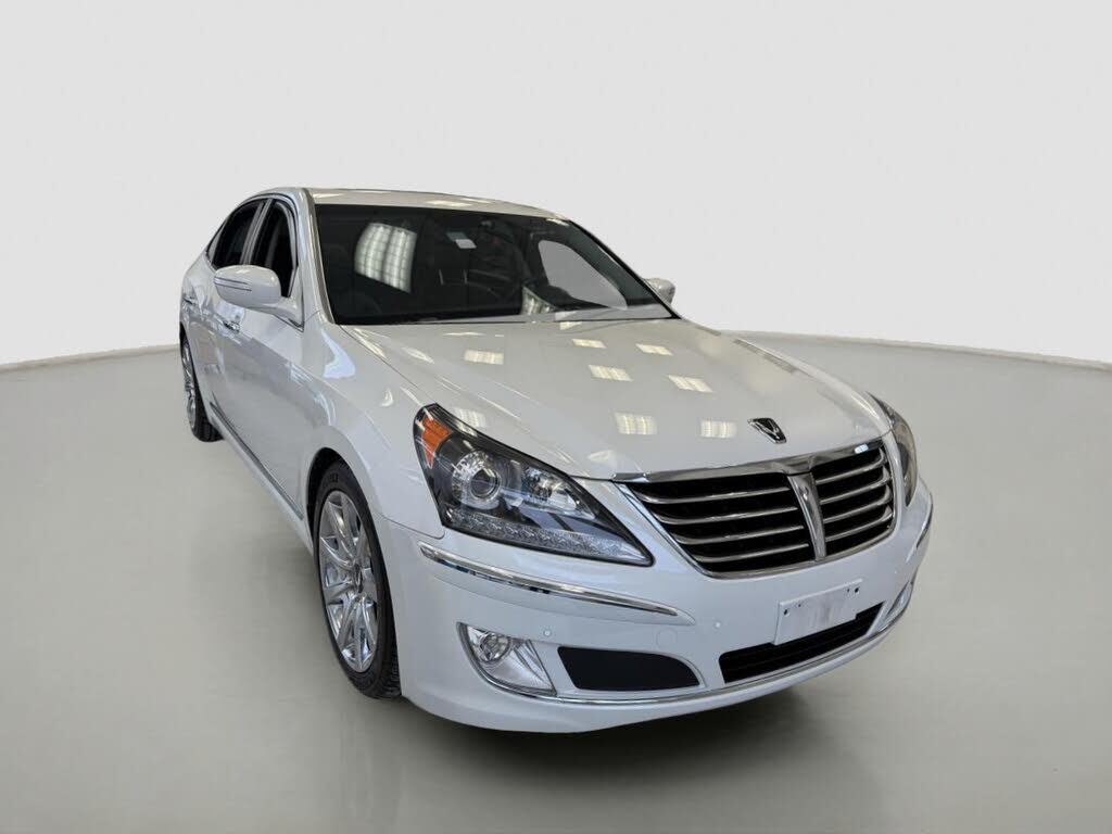 Hyundai Equus