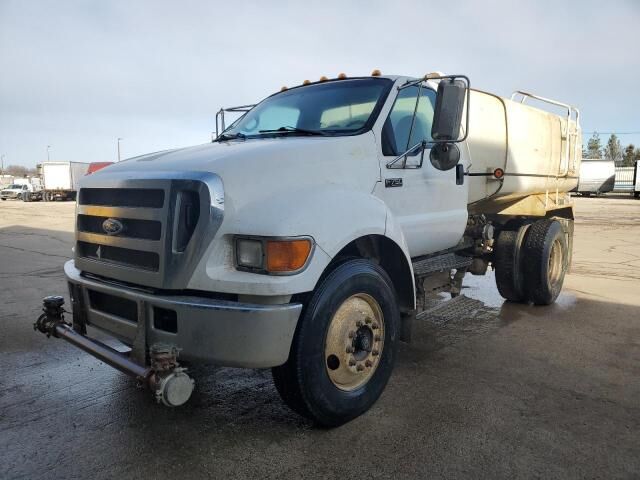 Ford F-750