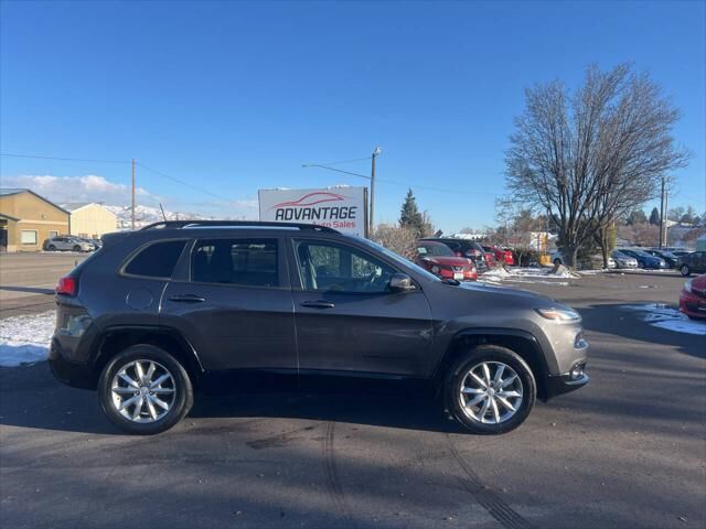 2018 JEEP Cherokee