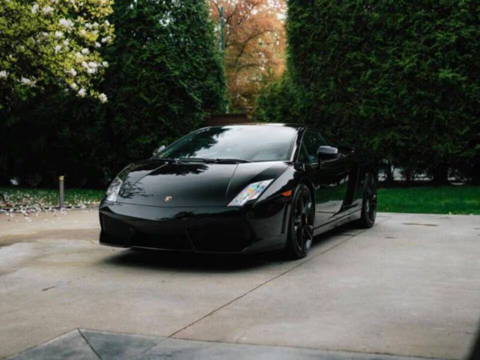 LAMBORGHINI