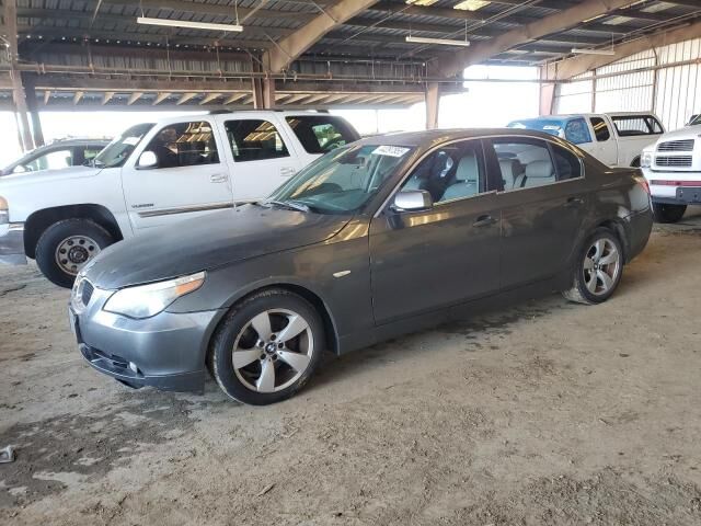 BMW 525i