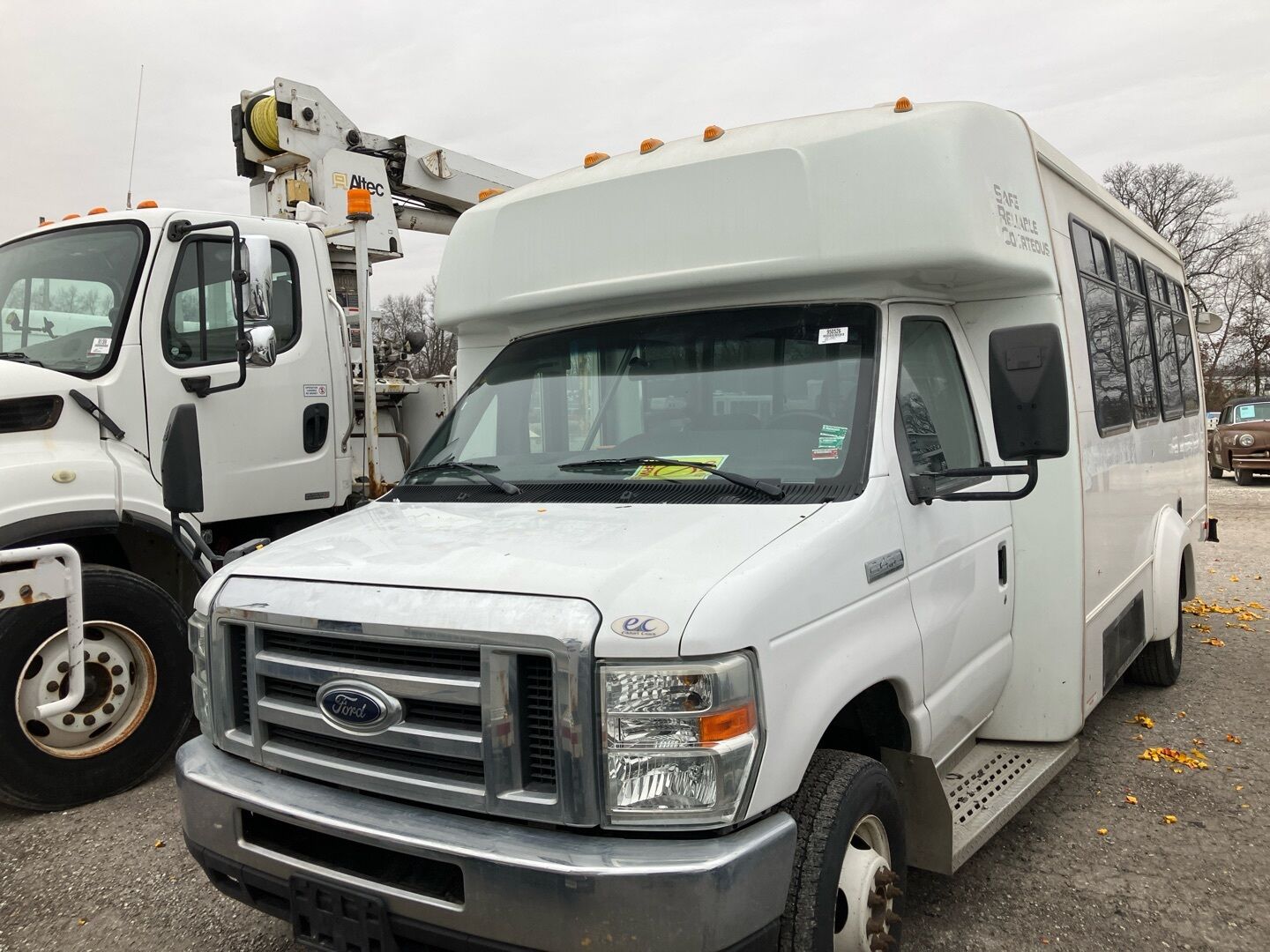 Ford E-450