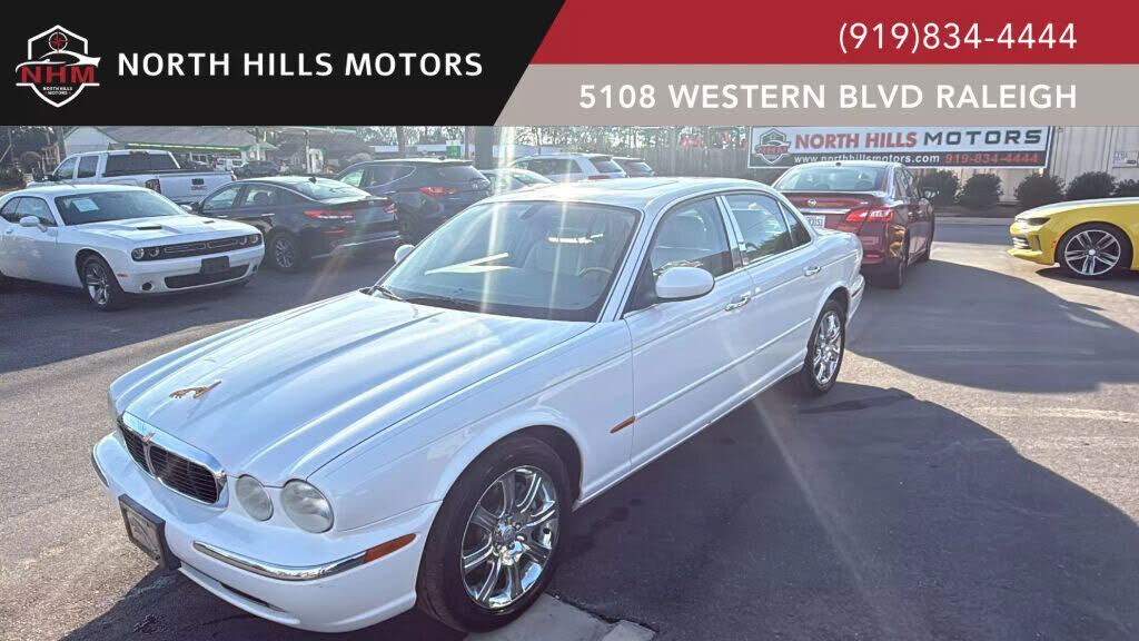 Jaguar XJ
