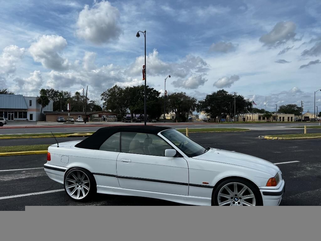 BMW 328iC