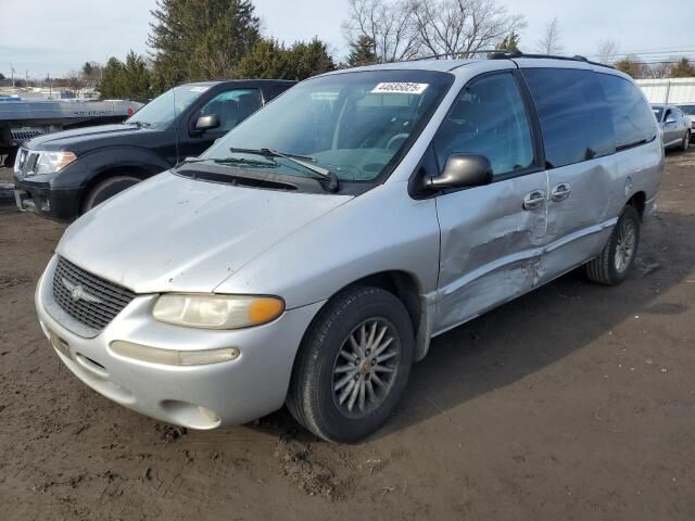 Chrysler Town and Country