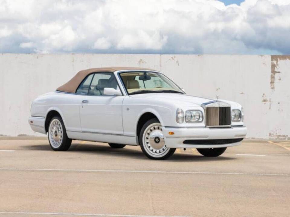 Rolls-Royce Corniche
