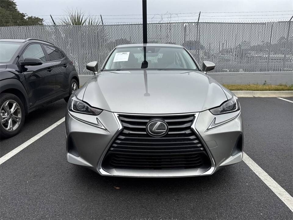2018 Lexus IS