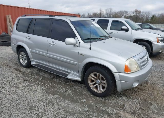 Suzuki XL7