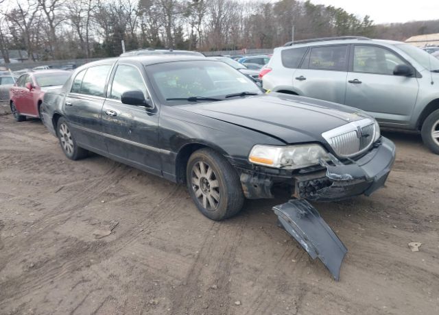 Lincoln Town Car