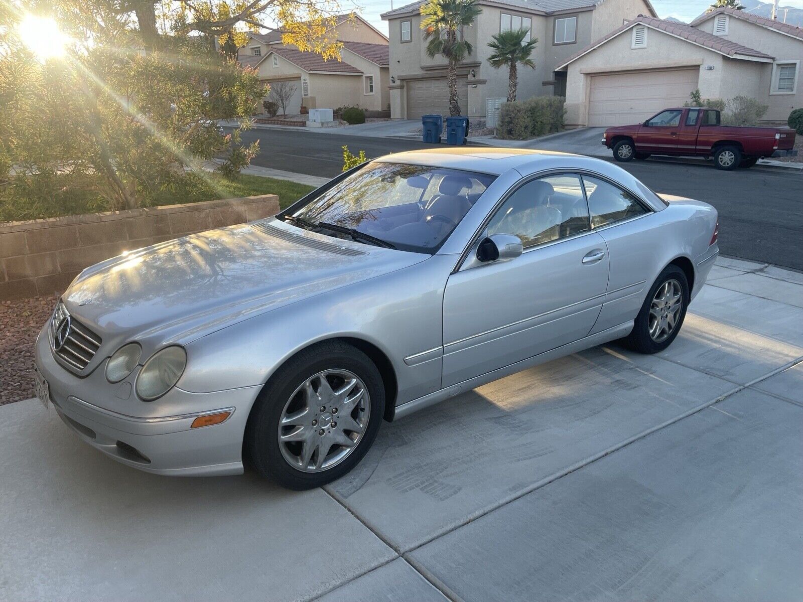 MERCEDES-BENZ