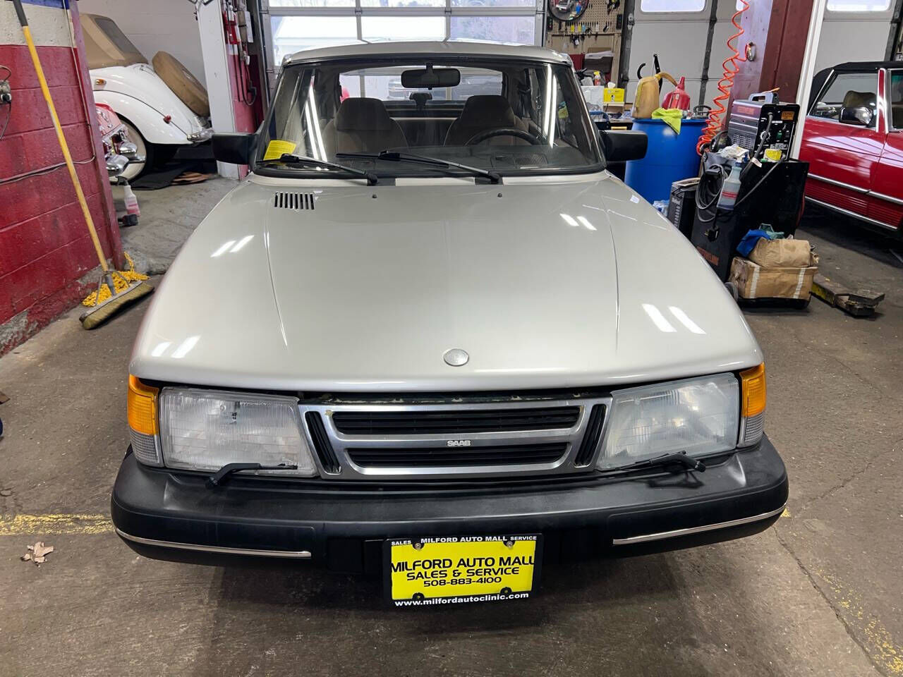 Saab 900