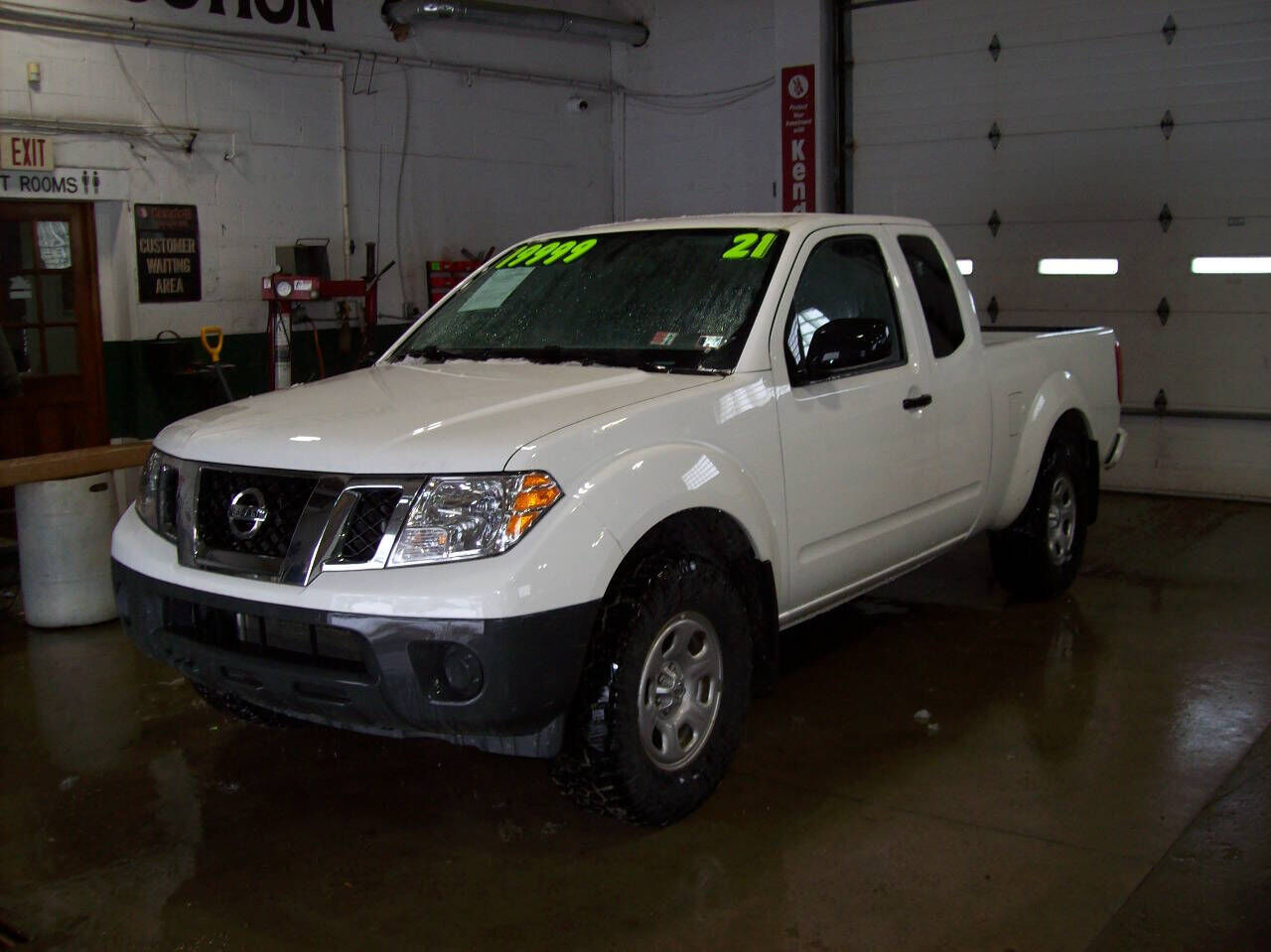 2021 NISSAN Frontier