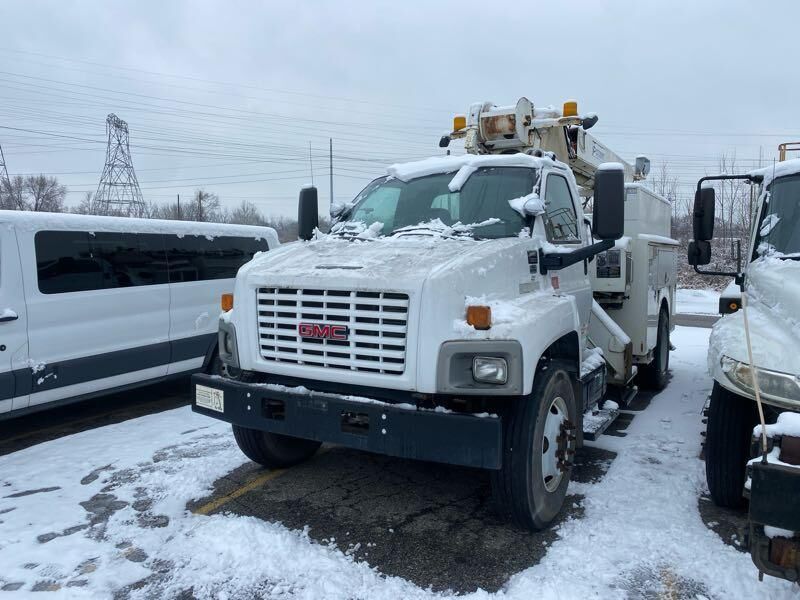 GMC C8