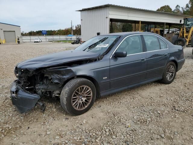 BMW 530i