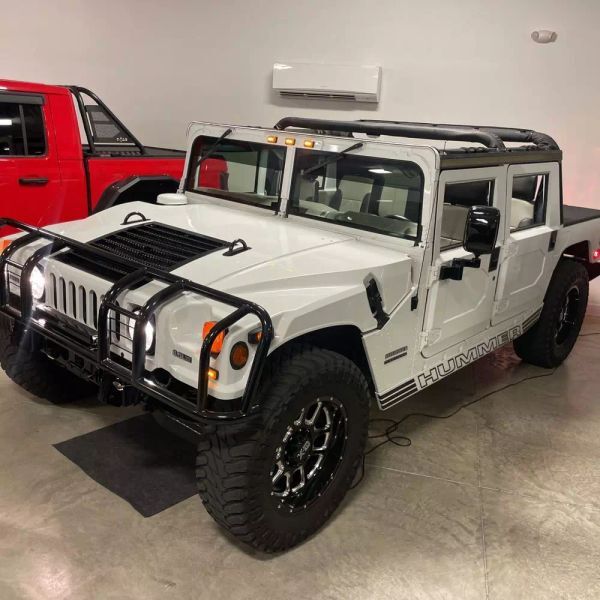 HUMMER H1