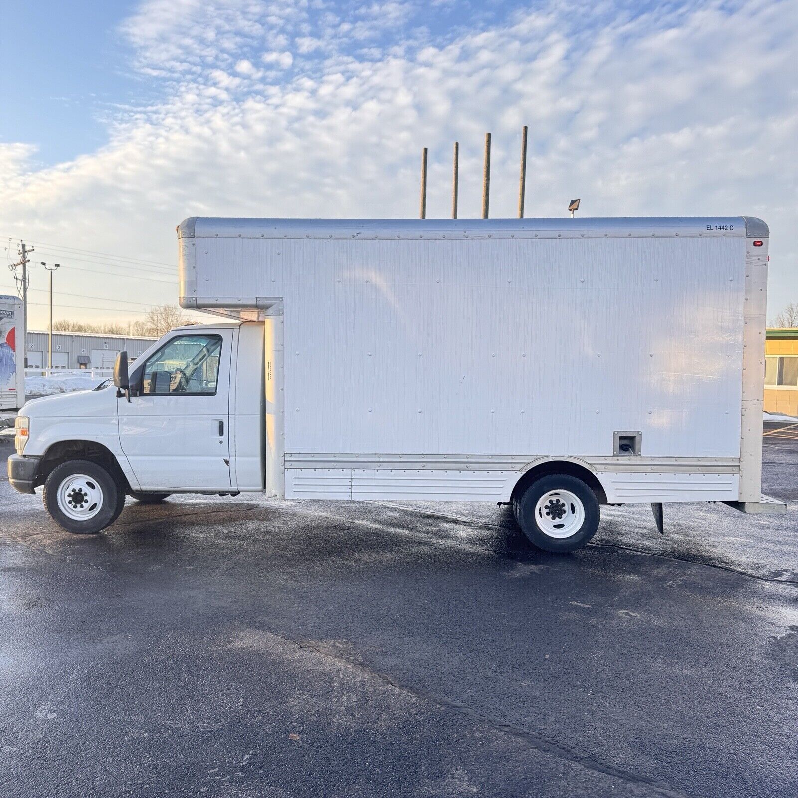 Ford E-450